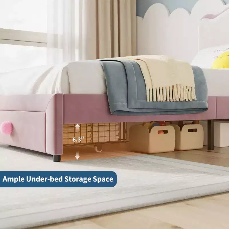 Struttura letto singolo imbottita per bambini con cassetti portaoggetti e testiera smerlata, robuste doghe in legno per supporto, mobili per la camera dei bambini