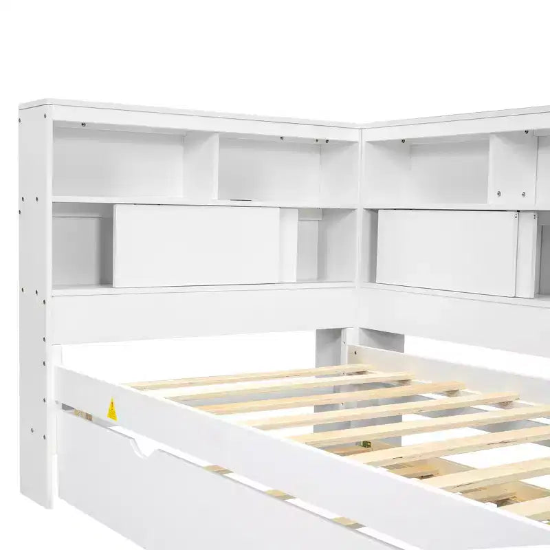 Letto a giorno gemello a L con letto estraibile, mensole a libreria e porta USB