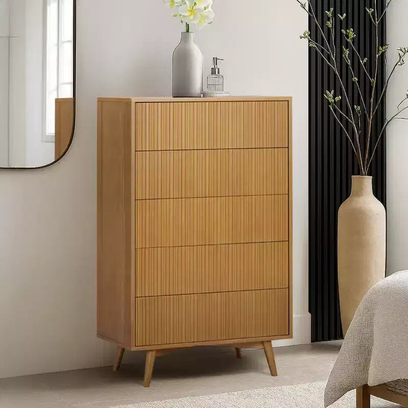 Cassettiera Moderna Bohemien a 4 Cassetti con Legno Massello e Frontali Scanalati