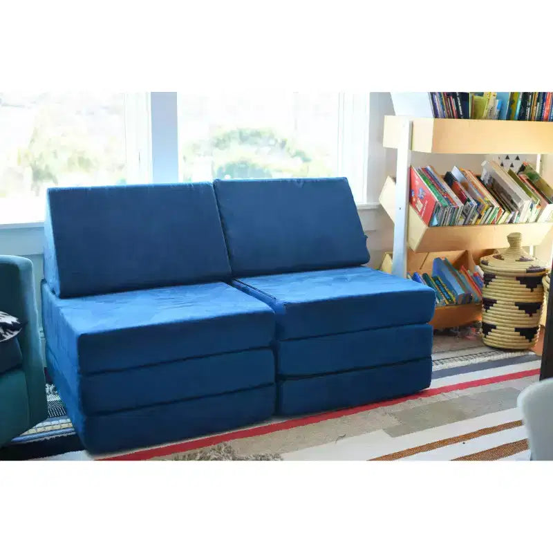 Divano e tappeto lounge per bambini